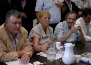 Alfonsín y Stolbizer reunieron a sus legisladores buscando "una alternativa socialdemócrata" al kirchnerismo