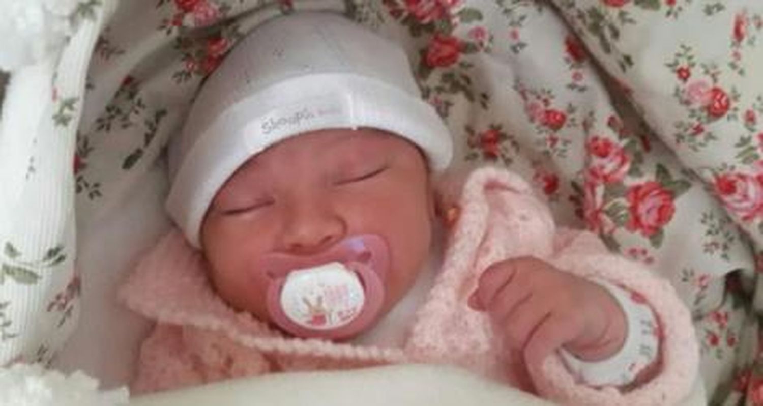 Nacidos en cuarentena: bienvenida, Chloe
