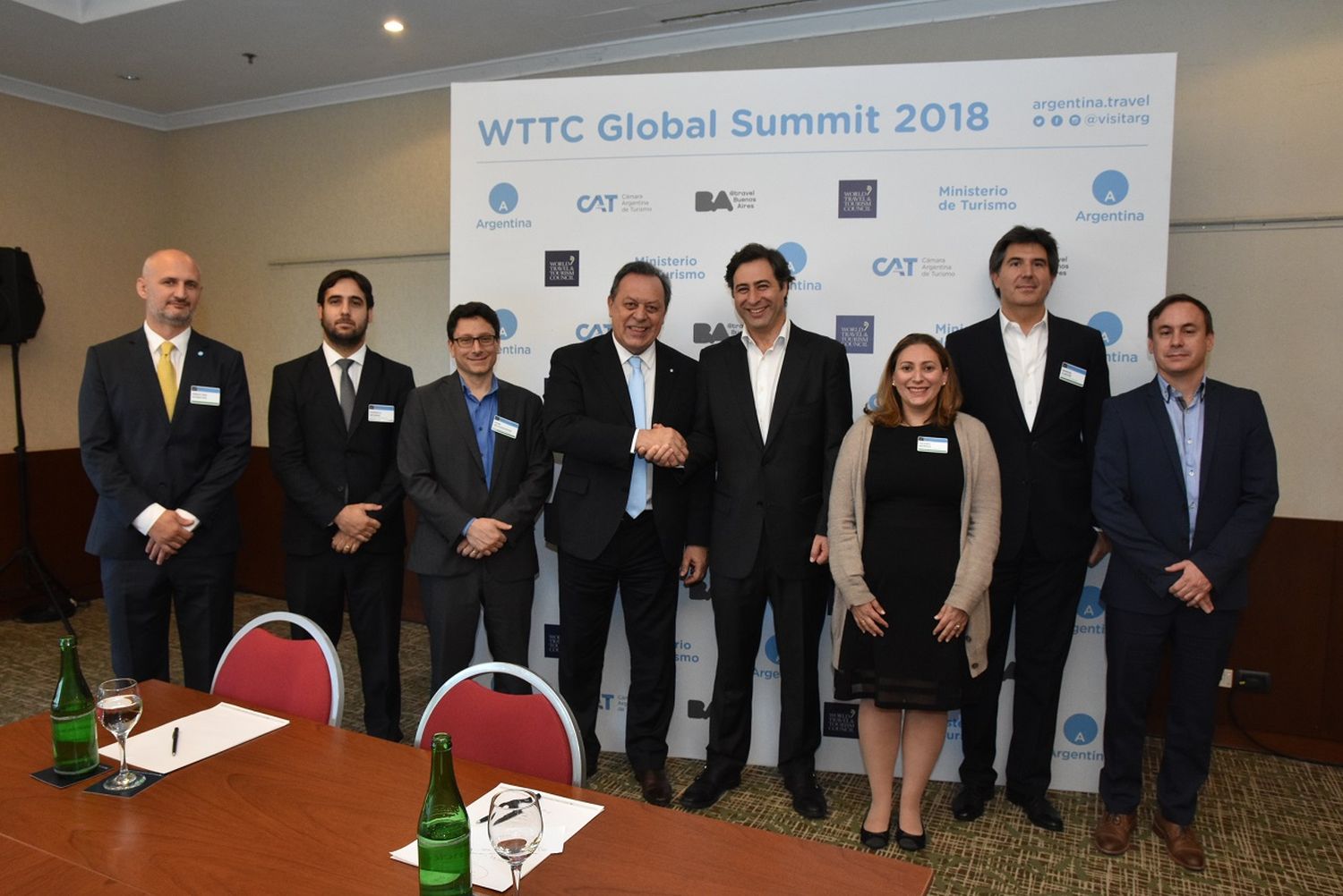 El Foro Económico Mundial facilitará diálogos para apoyar el crecimiento de la industria del turismo y la aviación en Argentina