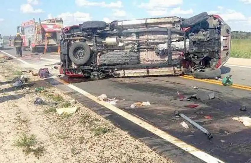 Falleció una niña de 6 años
en vuelco sobre la RN 11