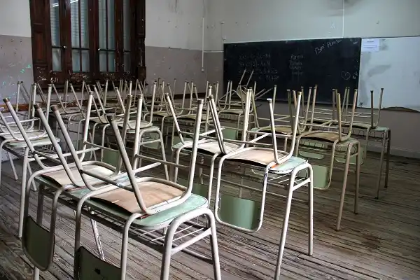 Cruce entre docentes y el Gobierno: Los paros siguen en suspenso