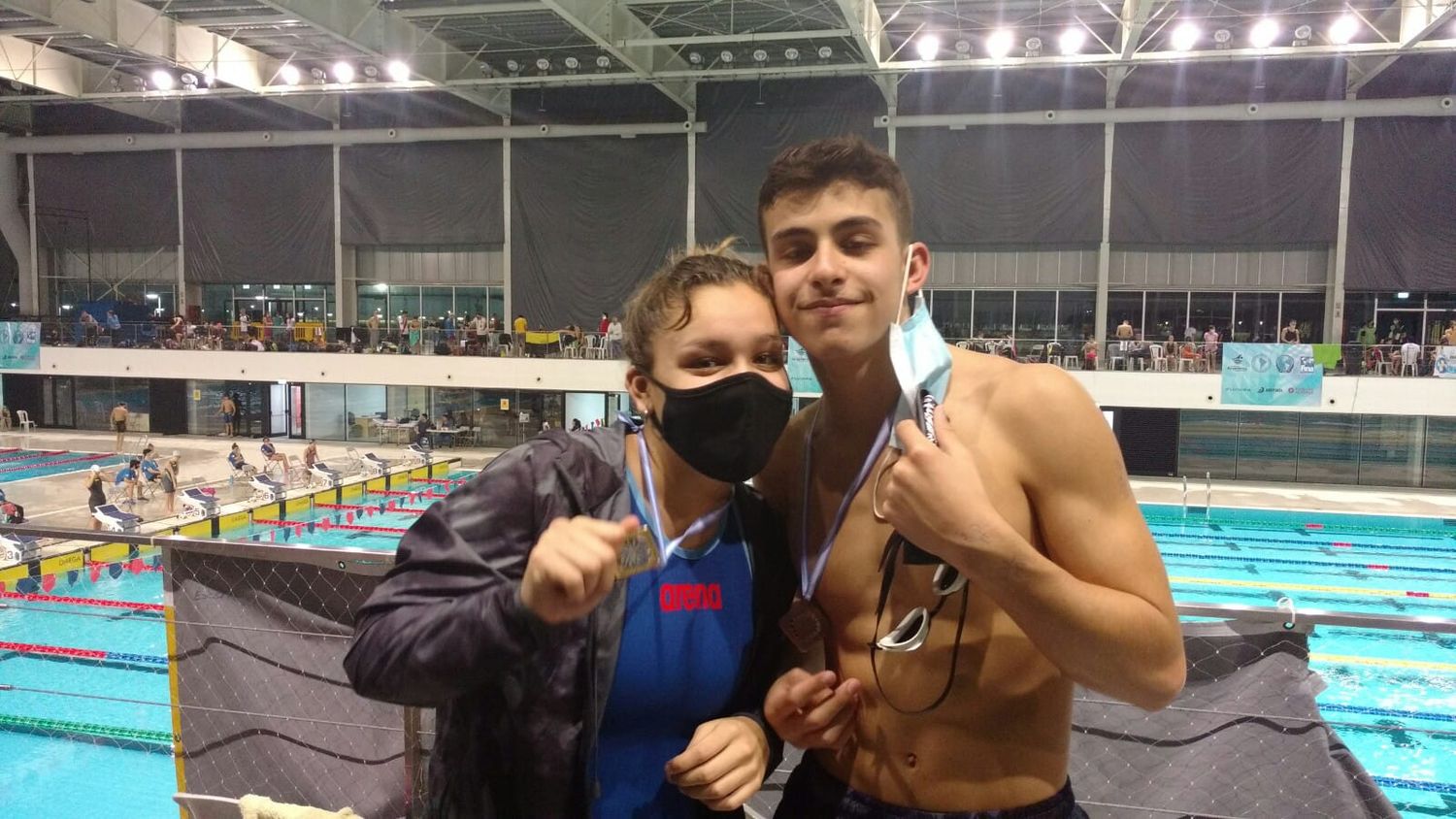 Pescadores finalizó el Metropolitano con tres medallas de Candela Raviola, Bruno Giles y Gastón Antelo