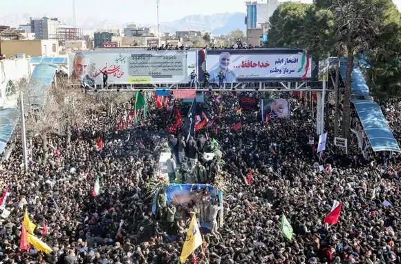 Irán: al menos 35 muertos en una estampida en el funeral del general Qassem Soleimani