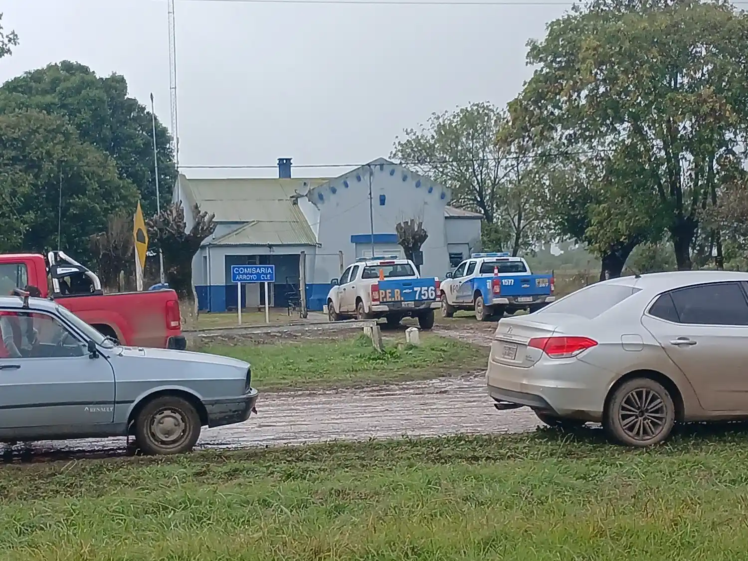 Intensa búsqueda de un hombre desaparecido en Arroyo Clé, Rosario del Tala