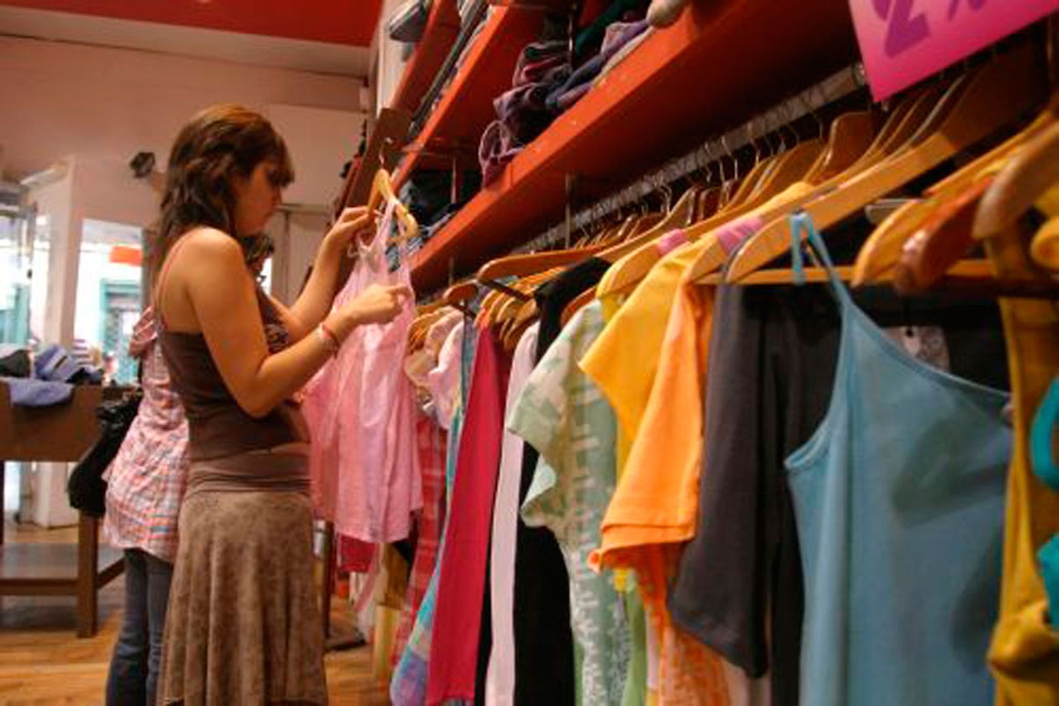 Las ventas minoristas pymes cayeron 9,4 por ciento en octubre