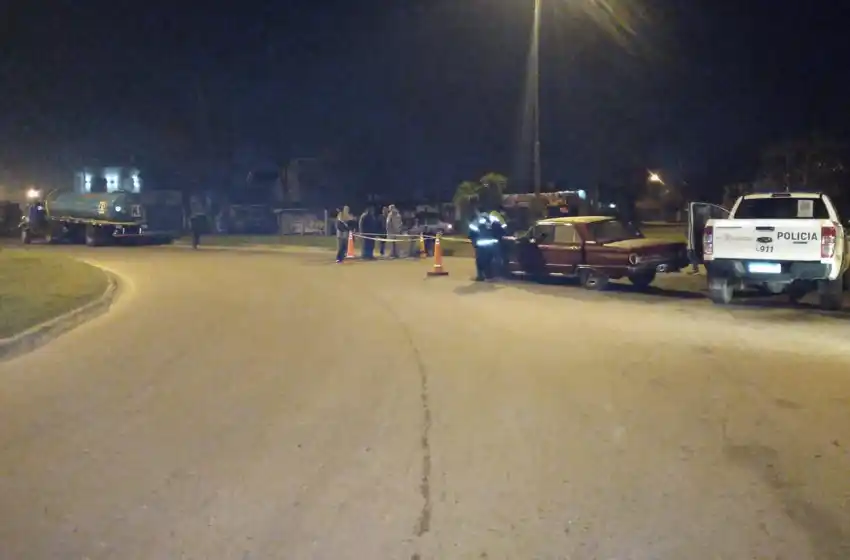 Trasladan menor de dos años a hospital tras un choque en una rotonda de Mar del Plata