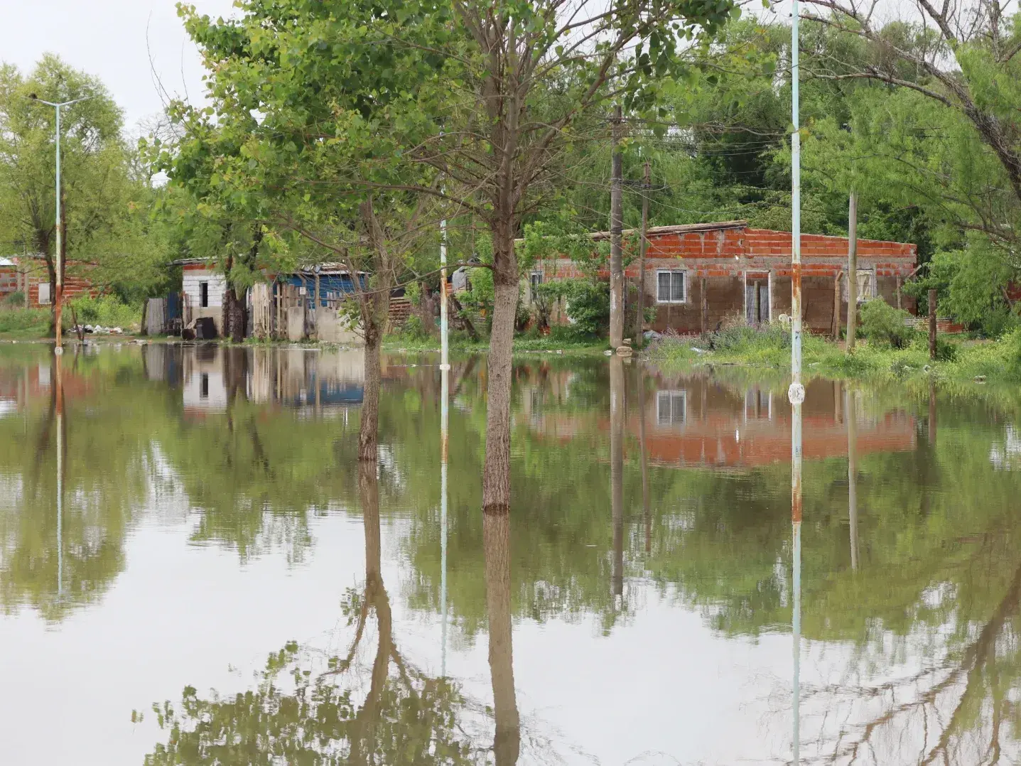 La creciente del río Uruguay ya obligó a evacuar a 22 personas en Concordia