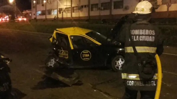 El video del choque de Nahuel Zárate contra un taxi