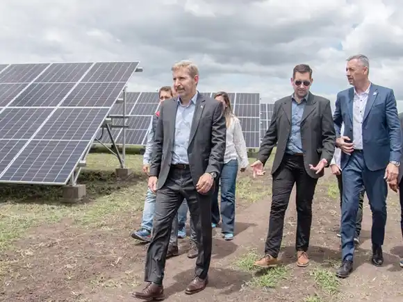 Entre Ríos profundiza su política de desarrollo sustentable con la inauguración de otro parque solar