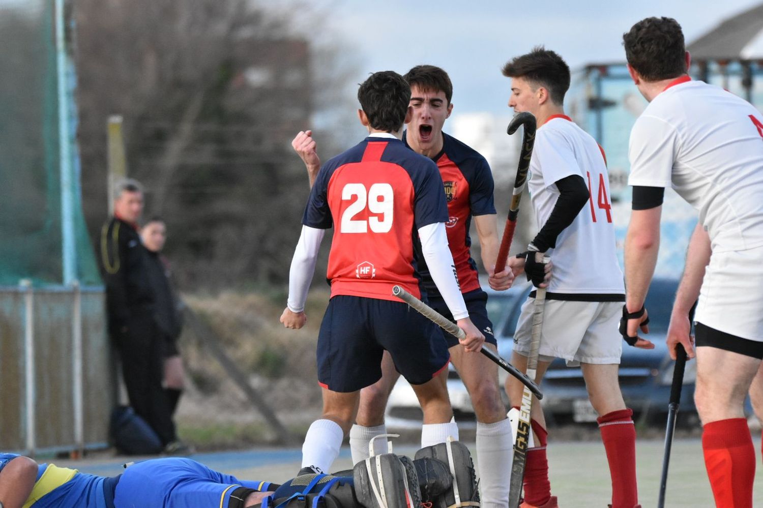 MDQ 06 HC ganó y se mete en la pelea del Reubicación