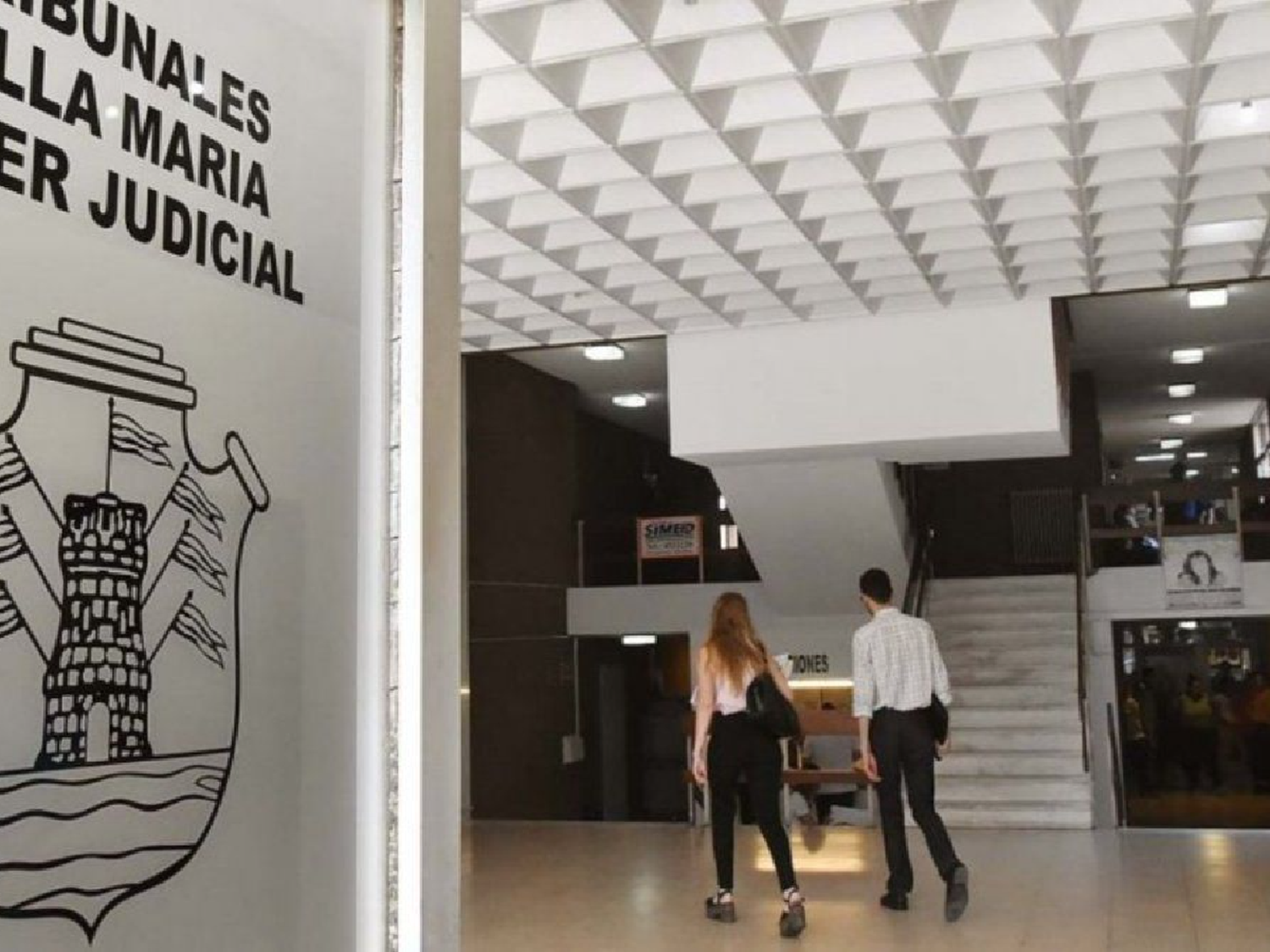 Autorizan al hijo de un femicida a cambiarse el apellido