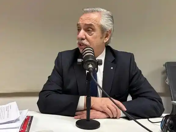 El expresidente Alberto Fernández en una entrevista