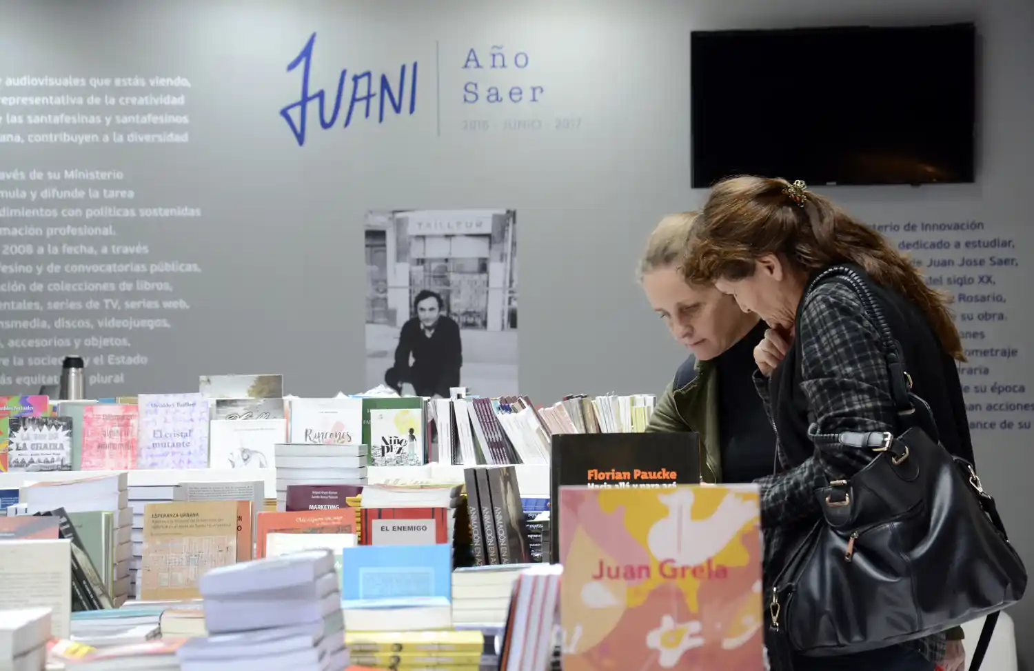 Santa Fe celebra su día en la Feria del Libro de Buenos Aires