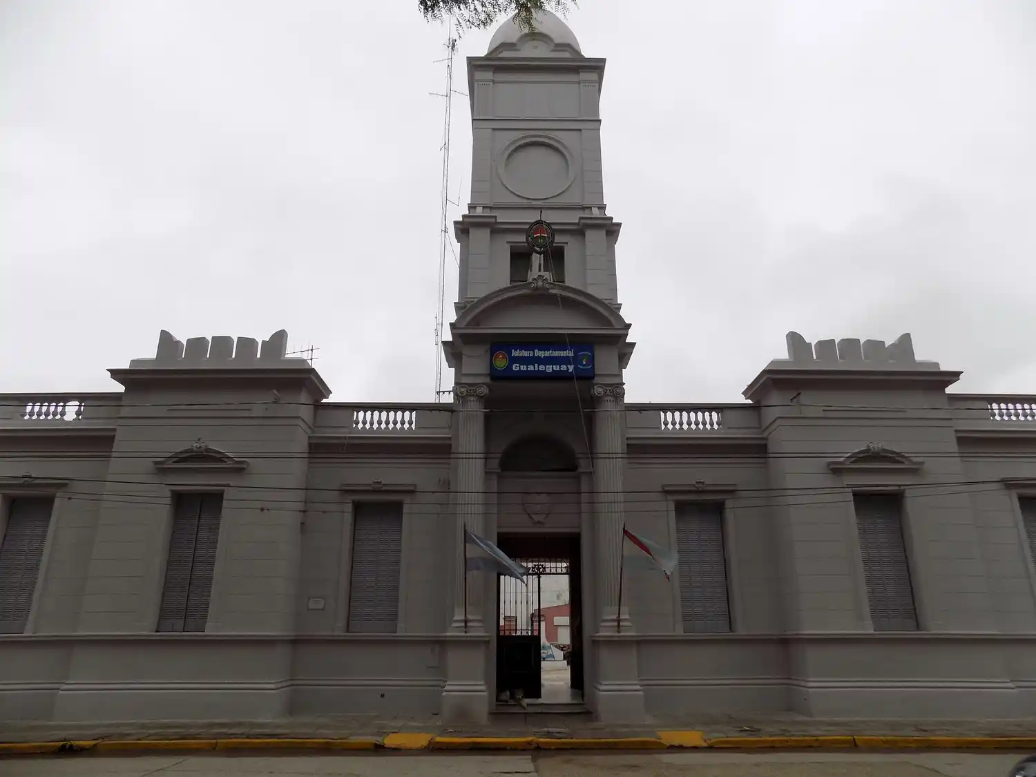 Allanamiento, secuestro y detención