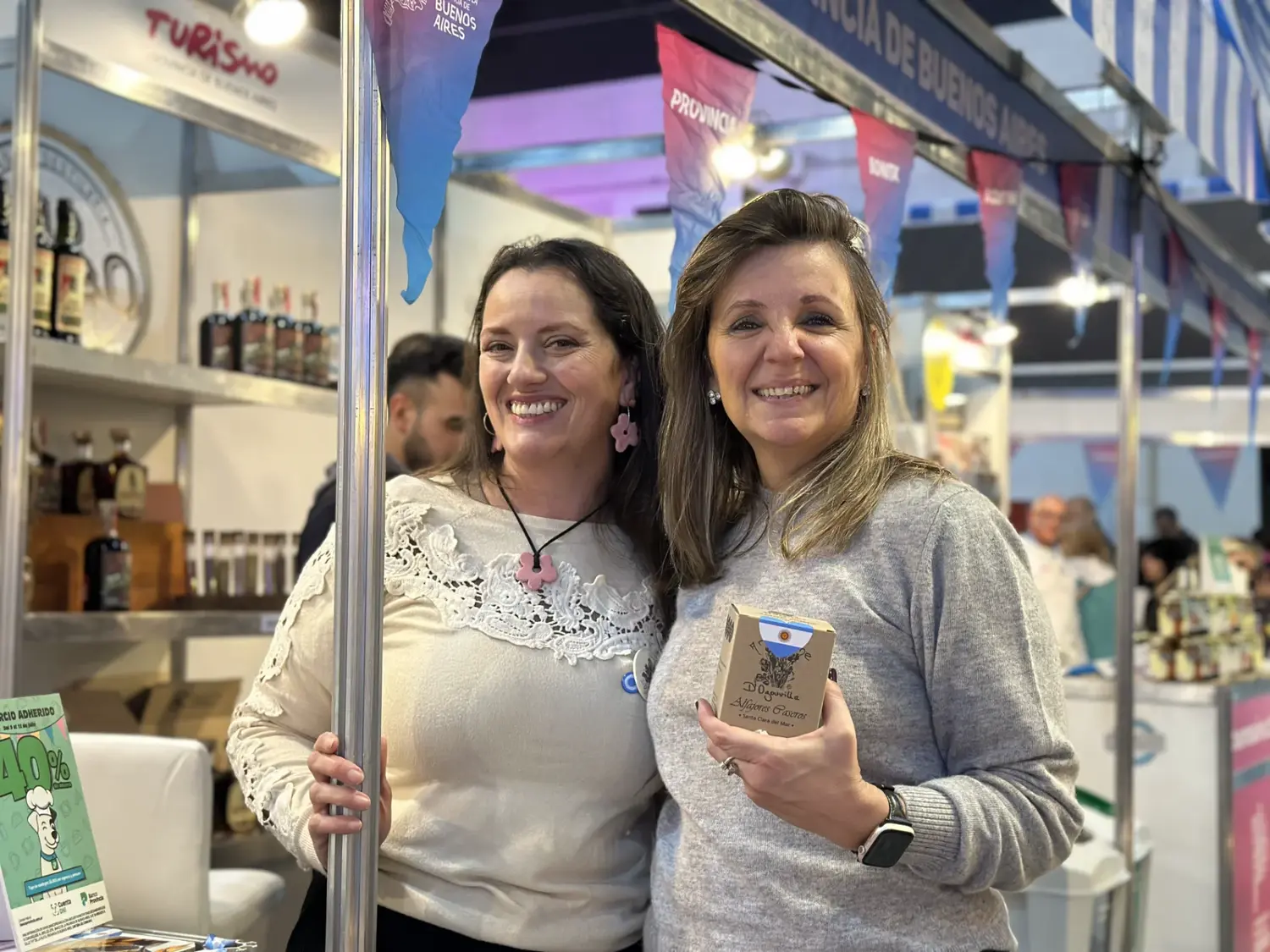 Provincia presentó la temporada en "Caminos y sabores"