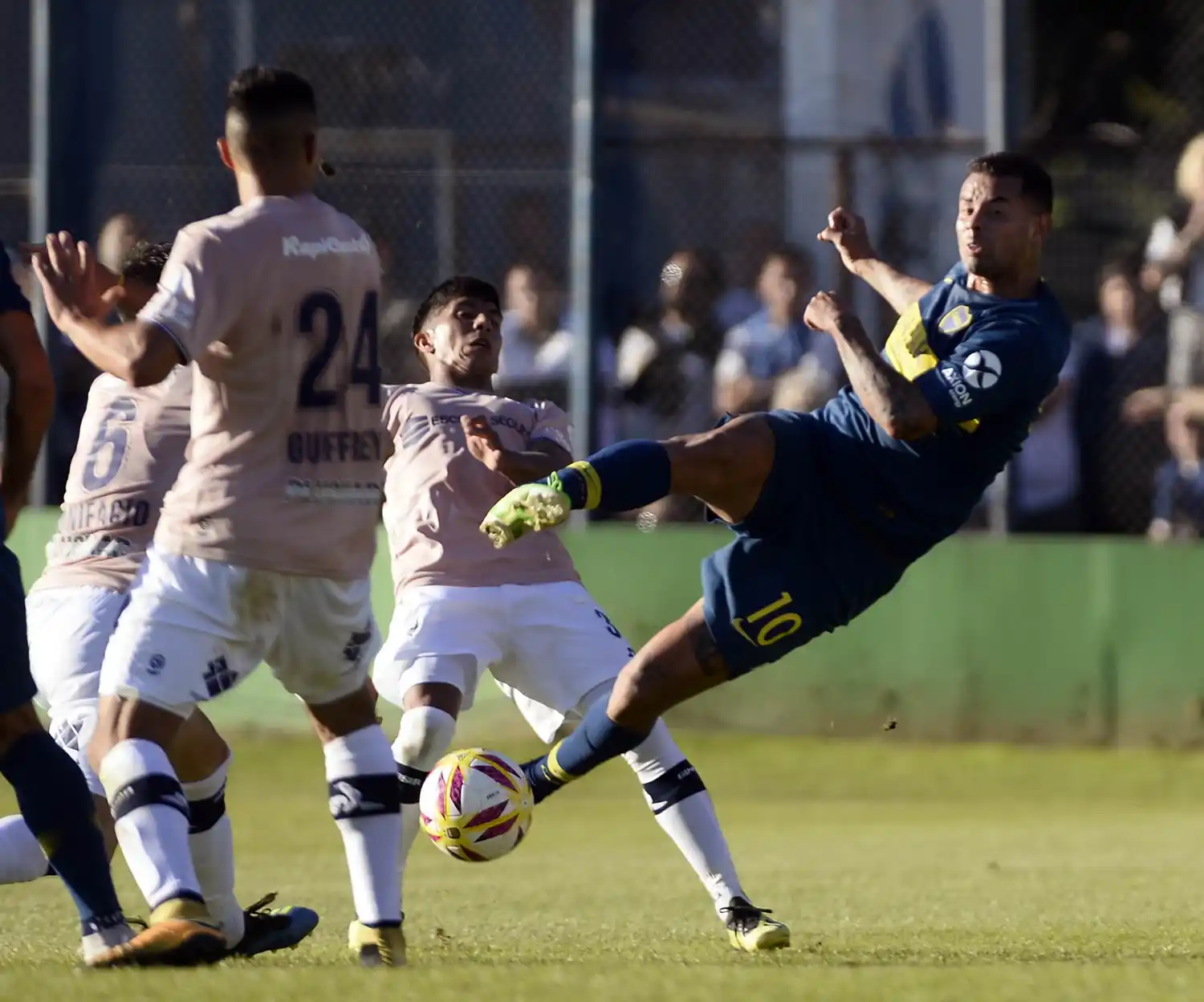 Boca también reserva a sus titulares frente a Tigre