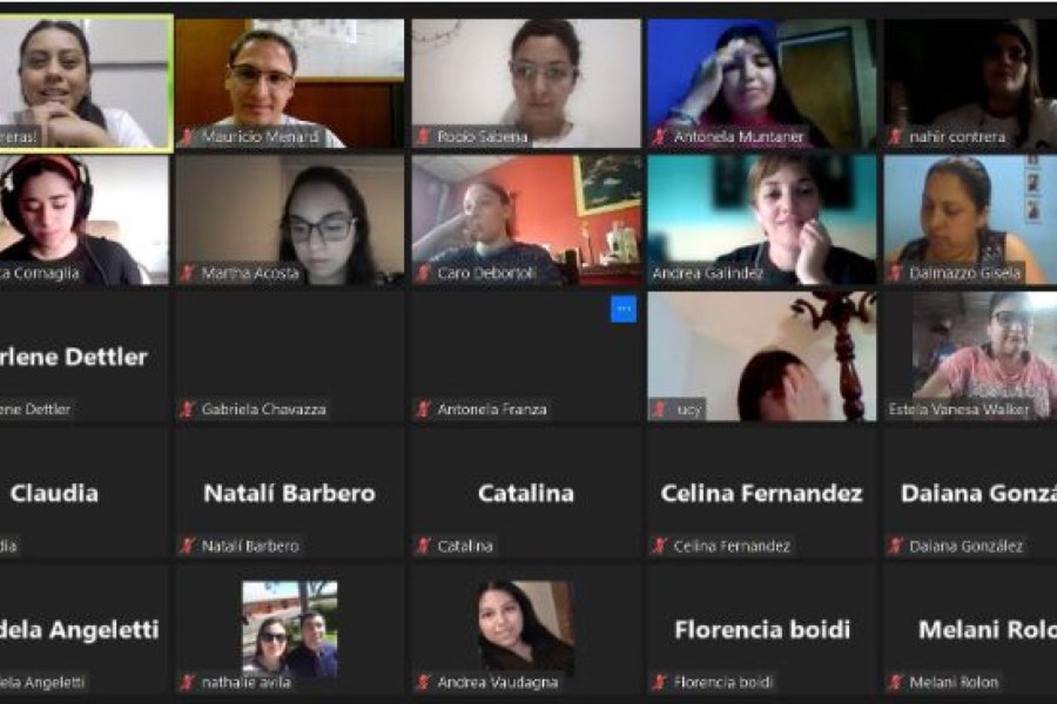 50 mujeres comienzan una nueva formación en cursos digitales