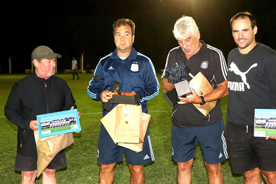 Reconocimiento a Los Halcones en San Cayetano