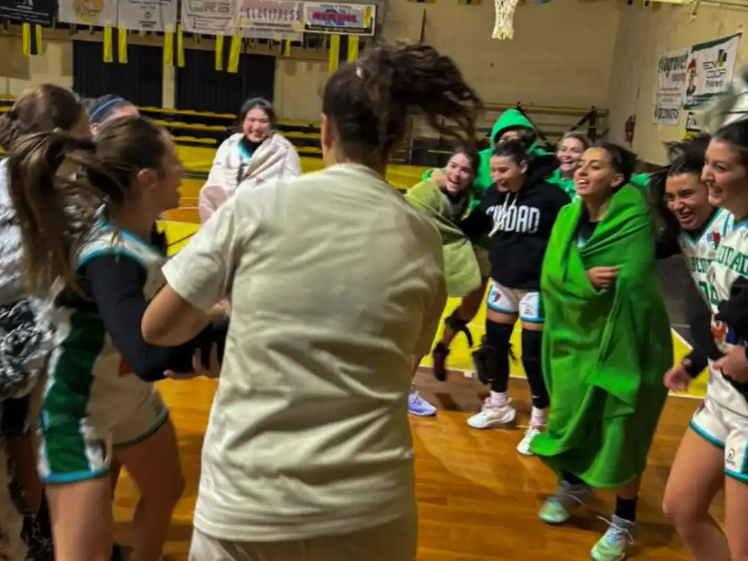 Ciudad volvió a ganar y va por el bicampeonato.