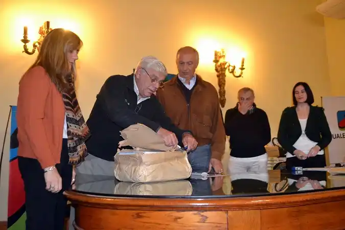 Por segunda vez en la semana, licitaron 206 viviendas del IAPV 