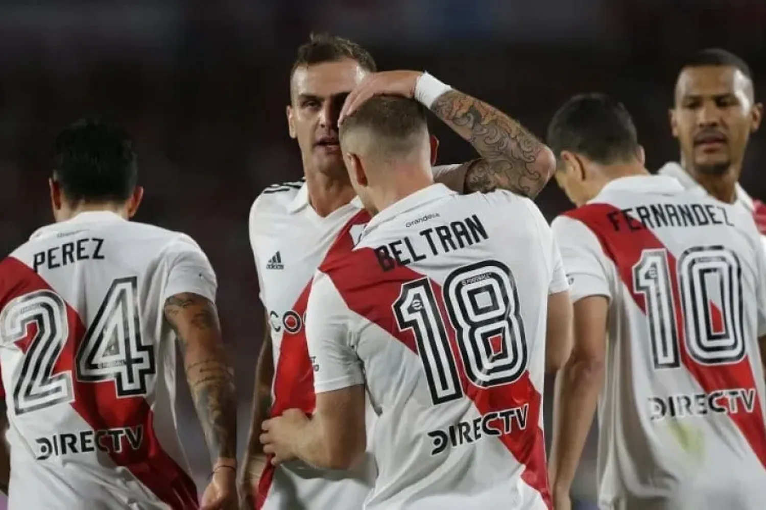 River y Argentinos se presentan por la Copa Libertadores