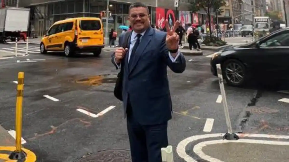 Mientras opositores mantienen foco en la primaria, Benjamín «Er Conde» Rausseo se la vacila en Nueva York (FOTOS)