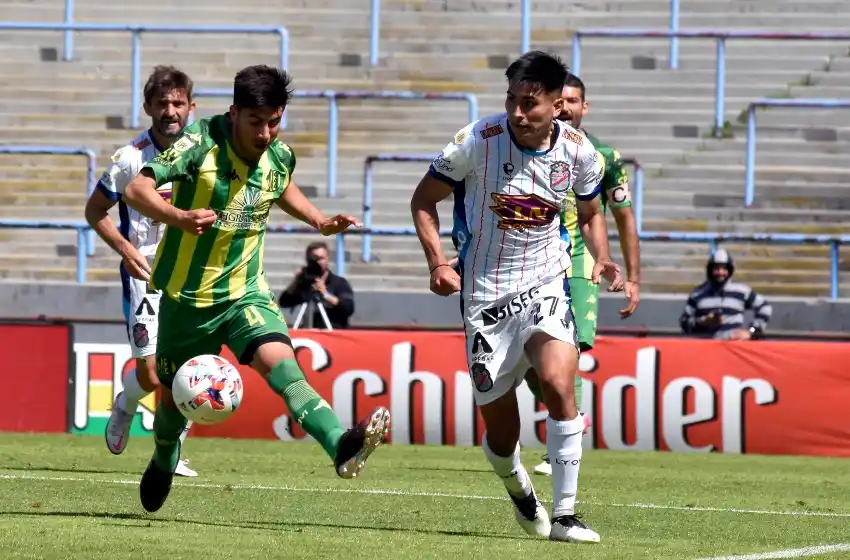 Aldosivi no claudicó y se impuso ante Arsenal