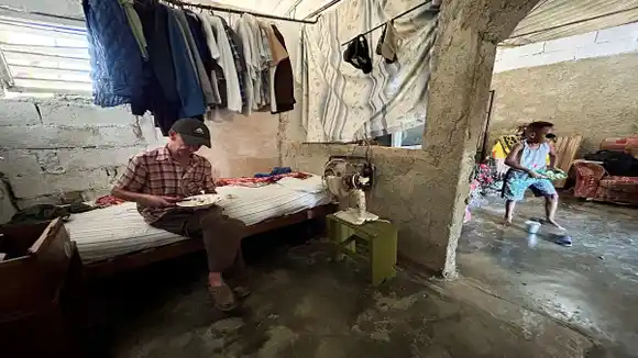 «¿Qué le daré a mi hijo hoy?»:  escasez de alimentos angustia a familias cubanas