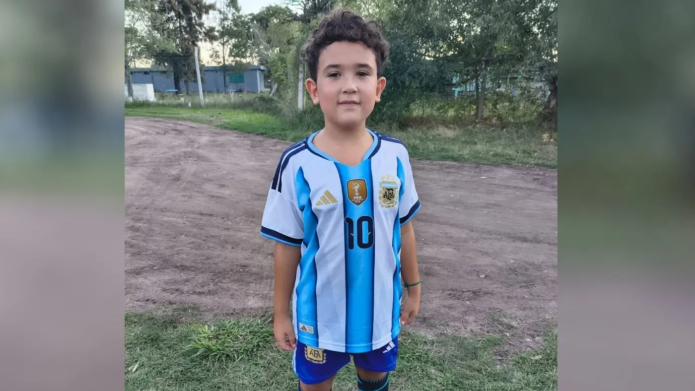 La familia de Benicio necesita fondos para llevar al niño a España.