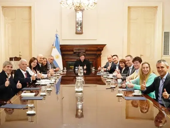 Cambios en el Gabinete de Javier Milei: se va Guillermo Francos y Santiago Caputo será ministro