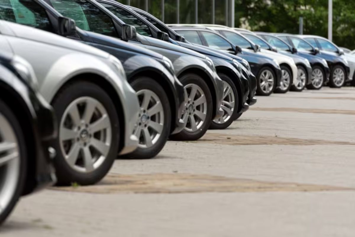 Las operaciones financiadas para autos usados cayeron significativamente