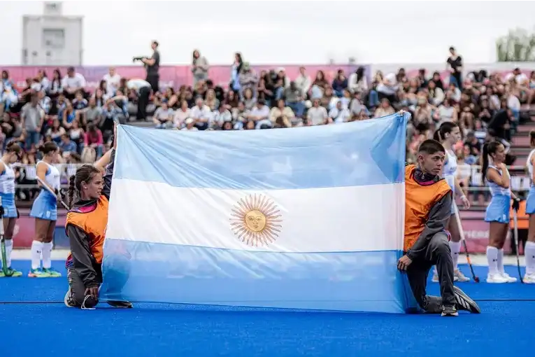 Argentina va por más medallas: Las Leonas y Los Leones juegan hoy las finales ante Chile