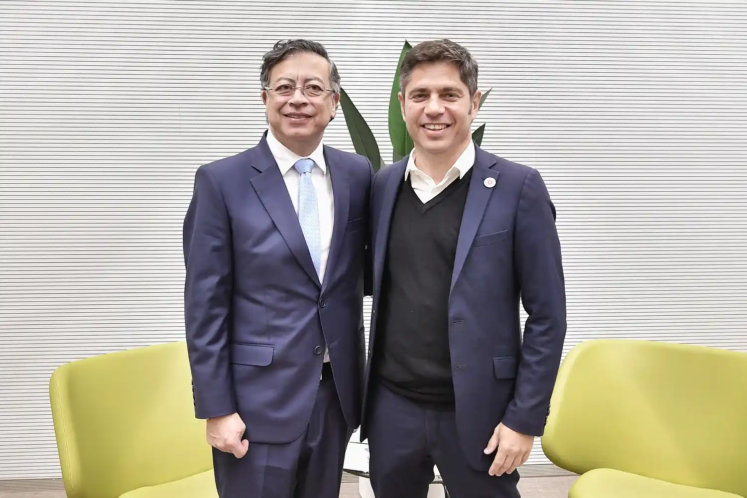 Kicillof junto al presidente de Colombia, Gustavo Petro.