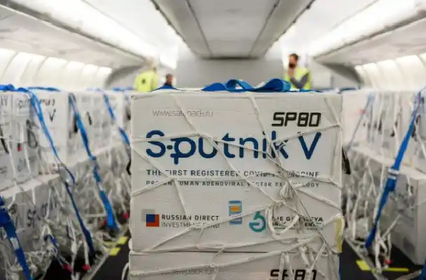 Vacunas contra el COVID: Llegaron al país 800 mil dosis de la Sputnik-V