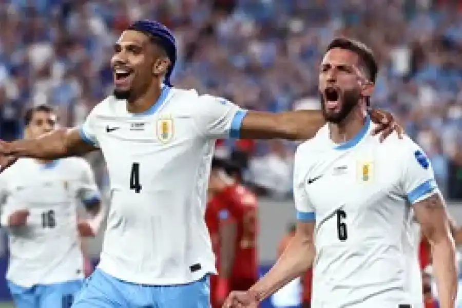 Uurguay y EE.UU buscan sellar su clasificación a cuartos de final