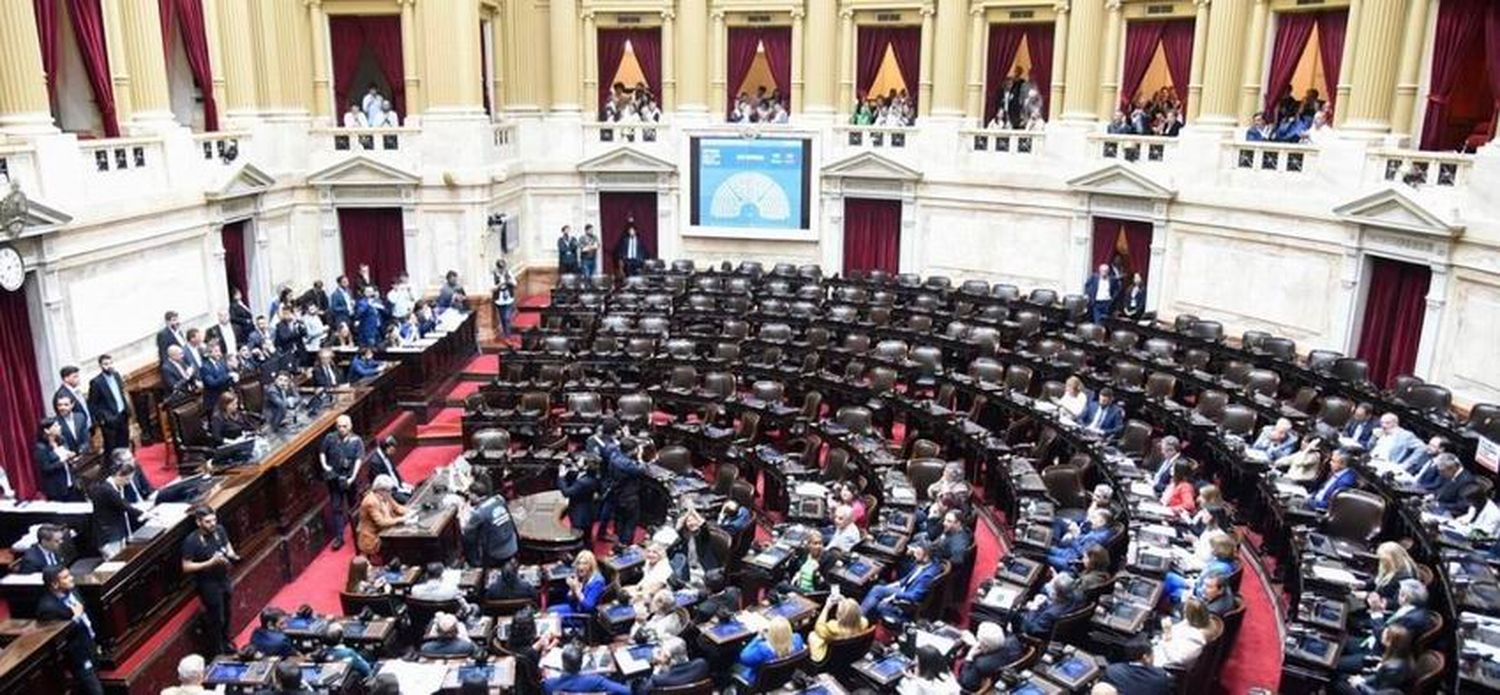 Arrancó el período de sesiones 
extraordinarias en el Congreso