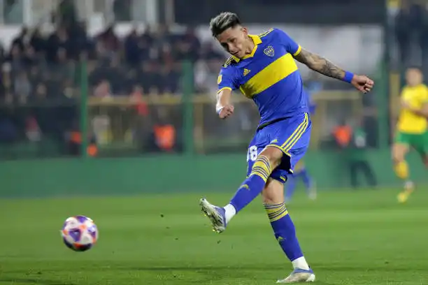Luis Vázquez conserva la titularidad en Boca.