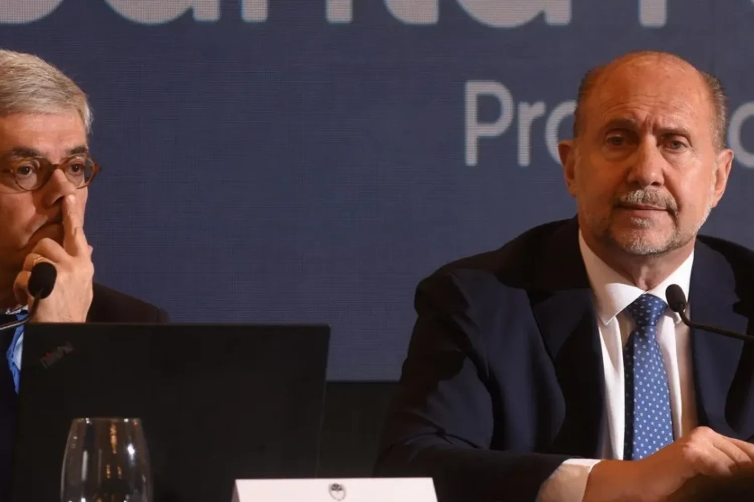 Perotti deberá enviar el presupuesto 2024 a sólo veinte días de concluir su mandato