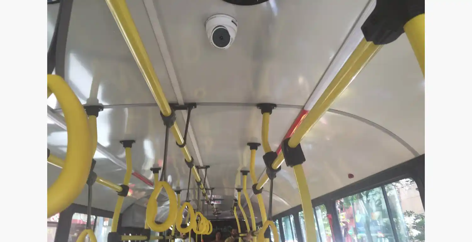 Aprobaron el uso de cámaras de seguridad en colectivos