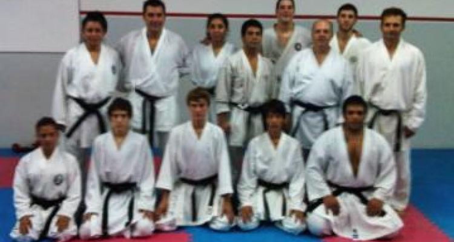 Entrenamientos en la ASK