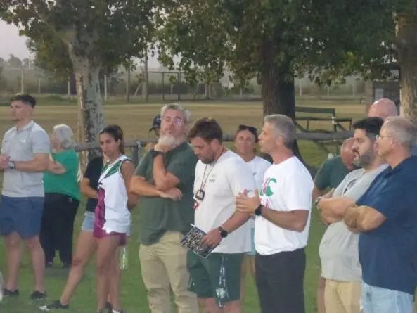 Cuerpo técnico y dirigentes abriendo la pretemporada de rugby. Foto: Todo a Pulmón