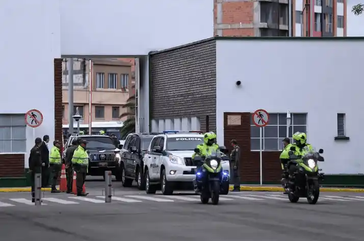 Apareció muerto un joven en la Escuela de Policías en Bogotá