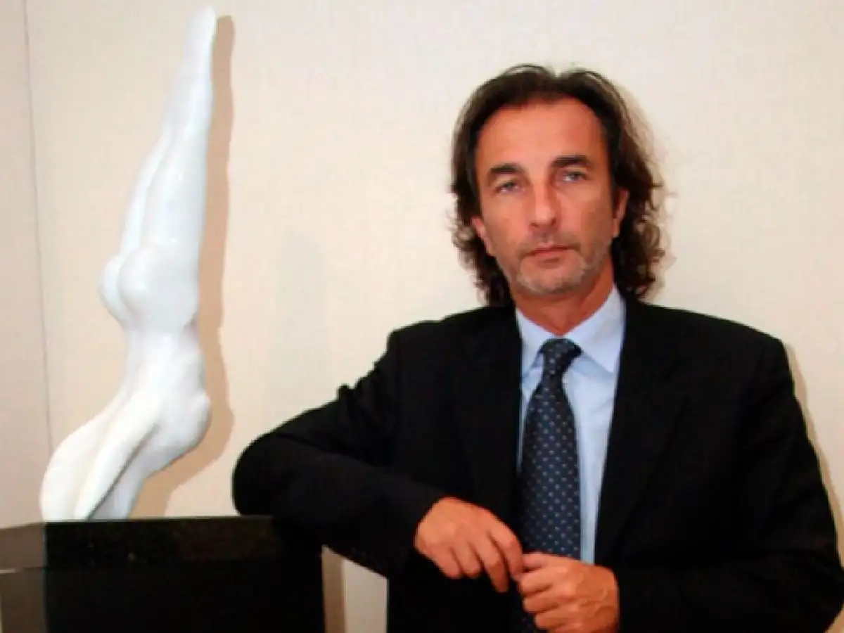Un primo de Macri reconoció que pagó coimas