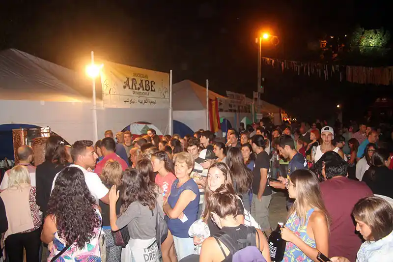 La Fiesta de las Colectividades tendrá un día más de feria