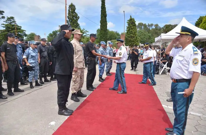 Ascienden a 280 agentes del complejo penitenciario de Batan
