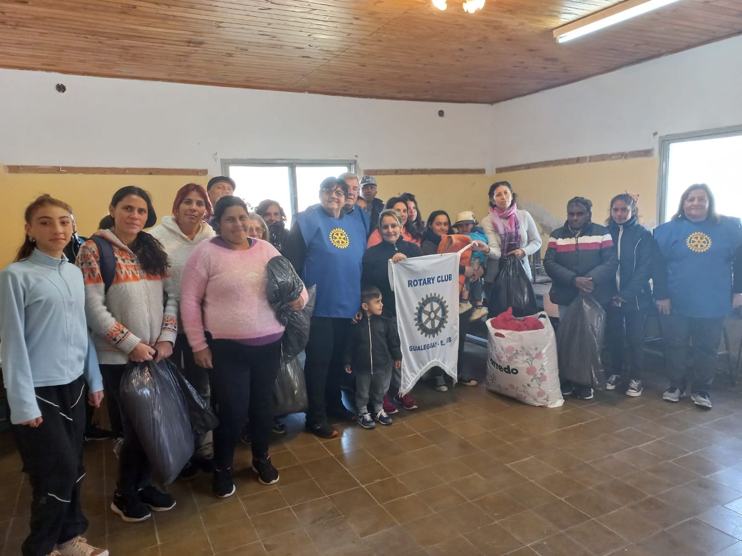 Rotary Club Gualeguay entregó donaciones