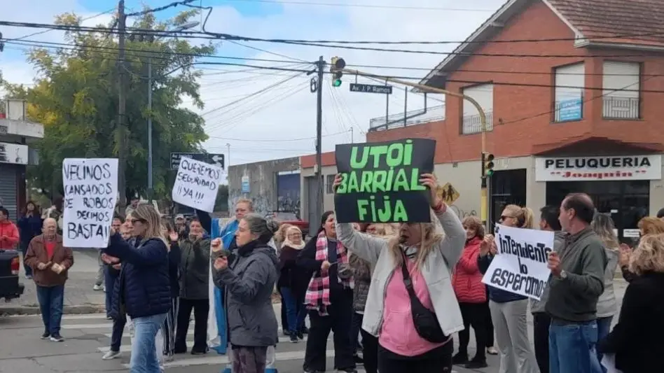 Vecinos de Mar del Plata se movilizan en varios barrios para exigir mayor seguridad