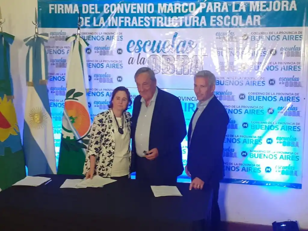 Lunghi adhirió al plan de infraestructura escolar y dijo que no hay escuelas en riesgo