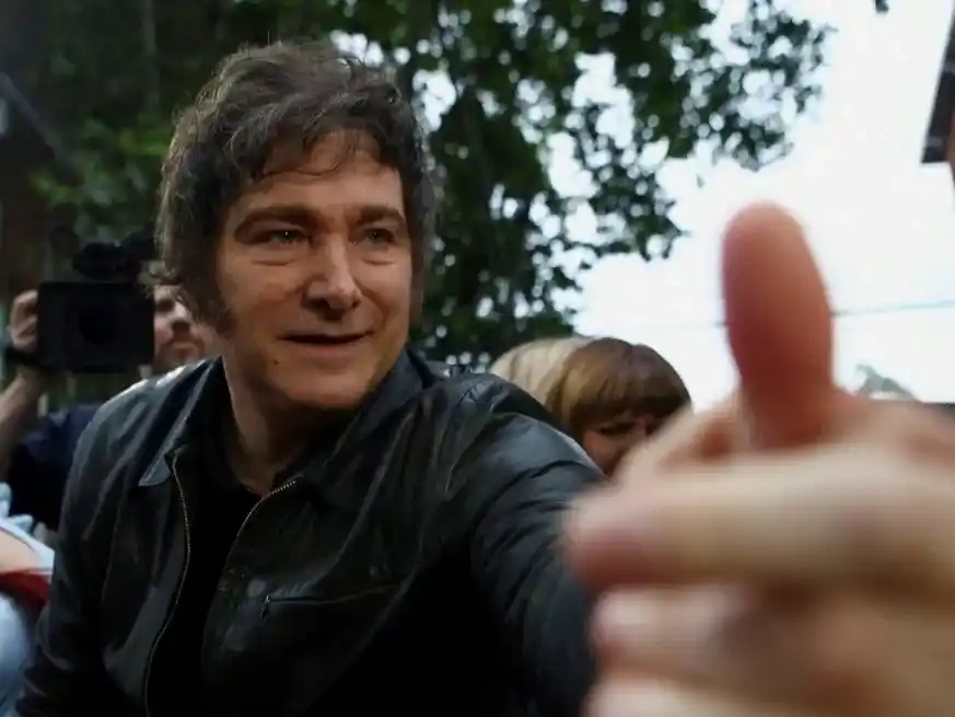 Milei sostuvo que conformará un nuevo equipo para afrontar reformas de segunda generación. Crédito: REUTERS.