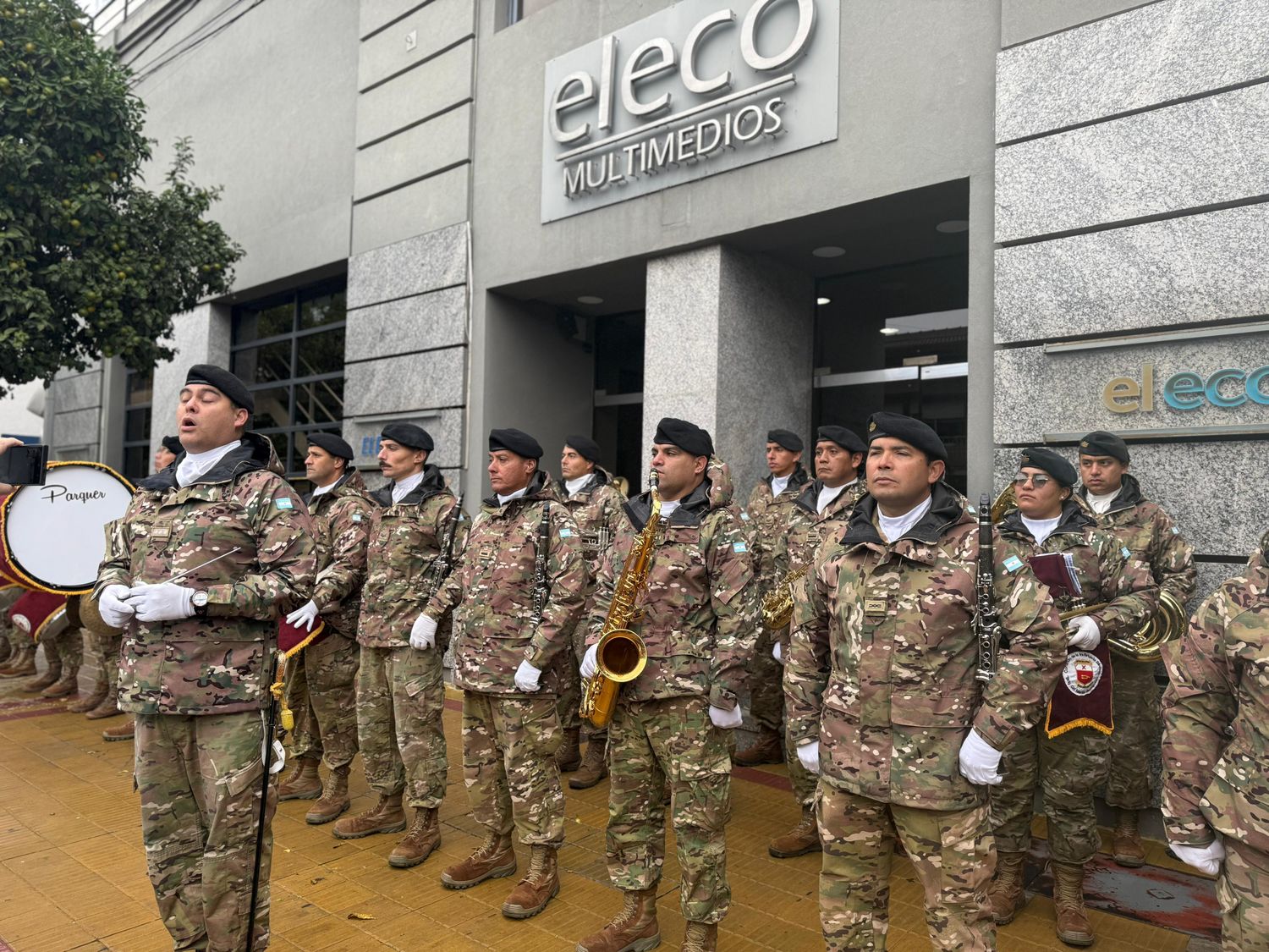 La Banda del Ejército estuvo presente en El Eco por el Día de la Escarapela